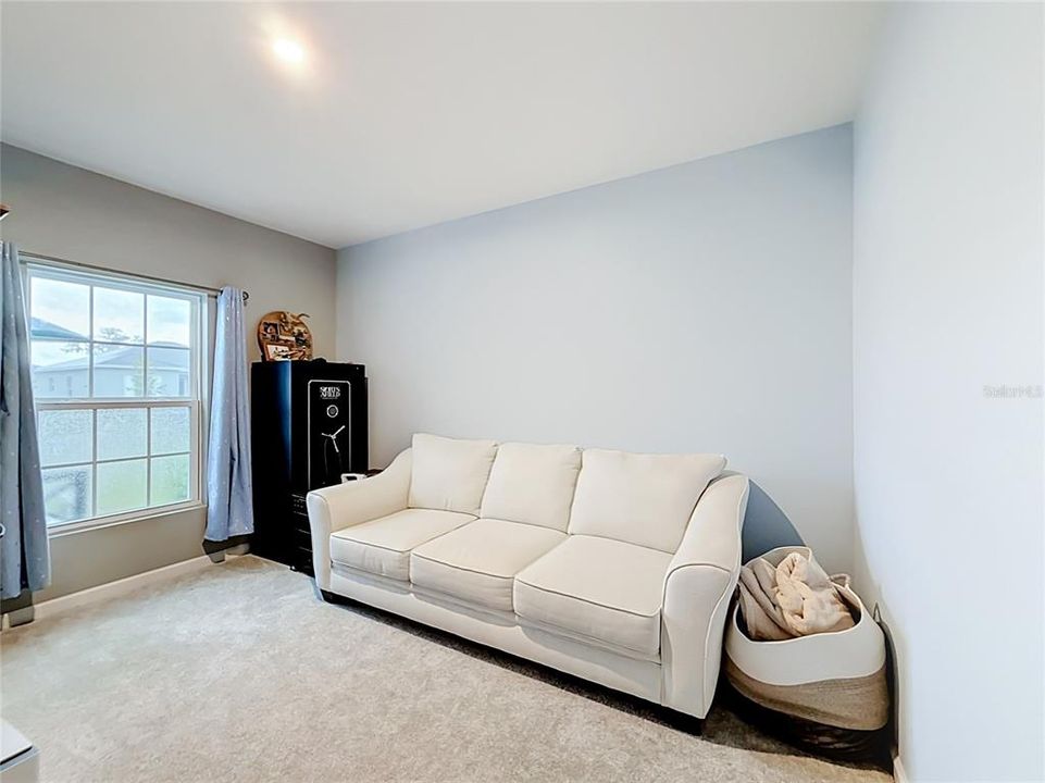 For Sale: $329,900 (4 beds, 2 baths, 2240 Square Feet)