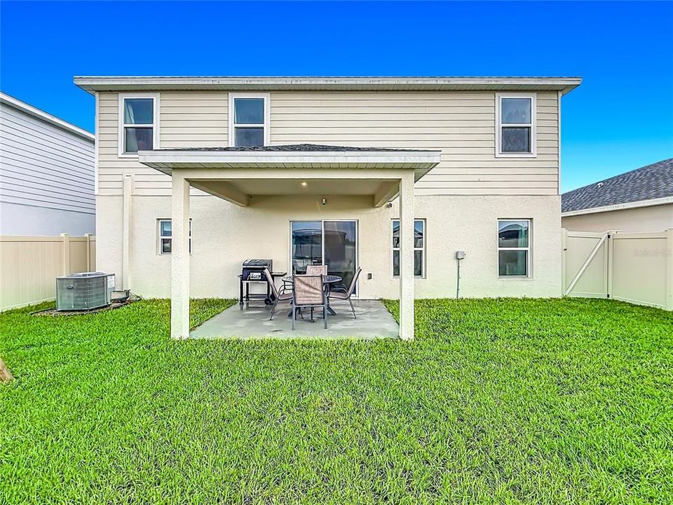 For Sale: $329,900 (4 beds, 2 baths, 2240 Square Feet)