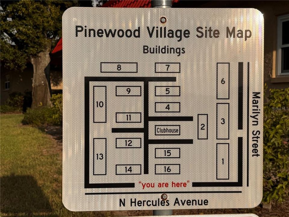 For Sale: $140,000 (1 beds, 1 baths, 644 Square Feet)