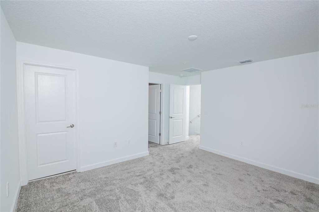 For Rent: $2,850 (3 beds, 2 baths, 1636 Square Feet)