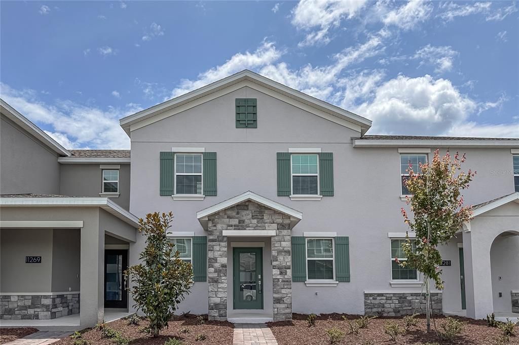 For Rent: $2,850 (3 beds, 2 baths, 1636 Square Feet)