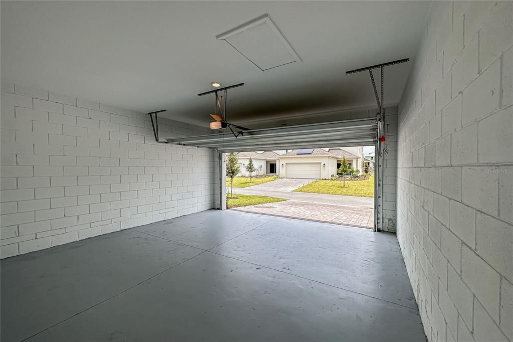 For Rent: $2,850 (3 beds, 2 baths, 1636 Square Feet)