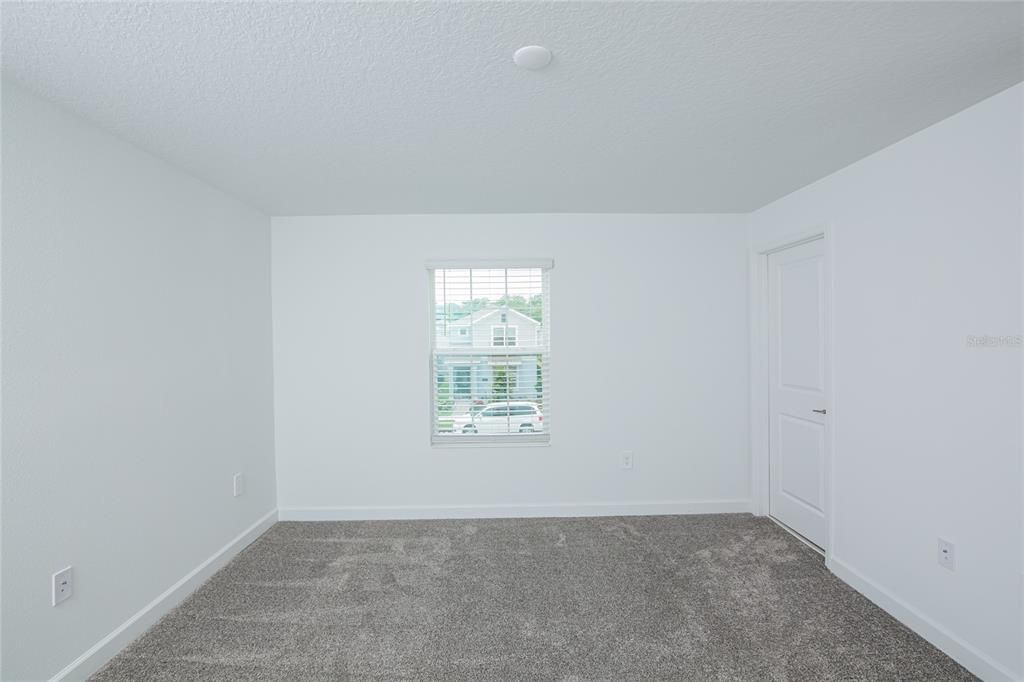 For Rent: $2,850 (3 beds, 2 baths, 1636 Square Feet)