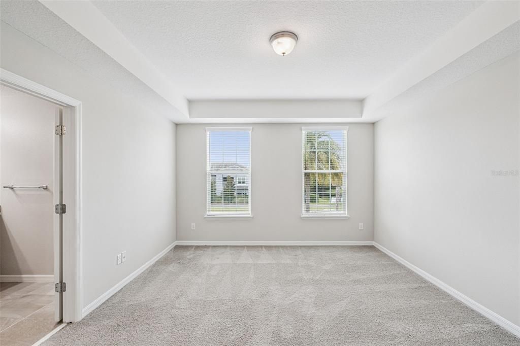 For Sale: $389,000 (3 beds, 2 baths, 1602 Square Feet)