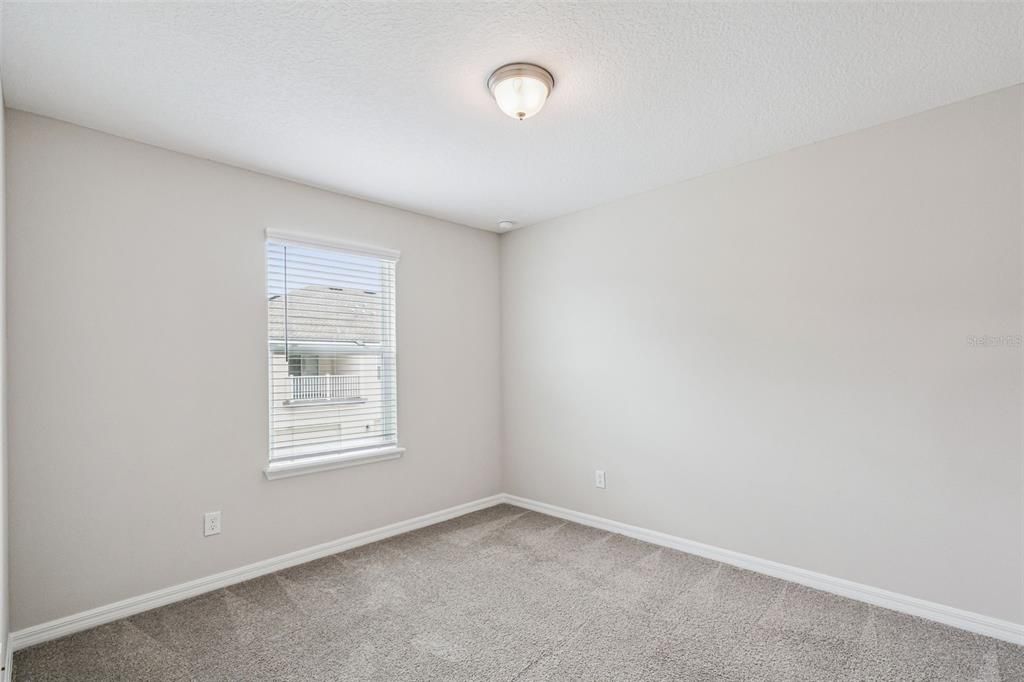 For Sale: $389,000 (3 beds, 2 baths, 1602 Square Feet)