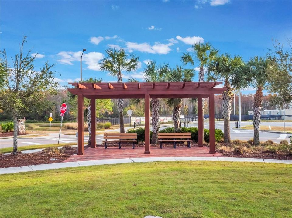For Sale: $389,000 (3 beds, 2 baths, 1602 Square Feet)