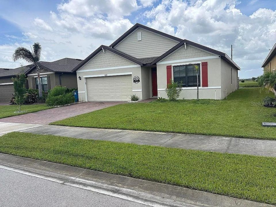 For Sale: $340,000 (4 beds, 2 baths, 1830 Square Feet)