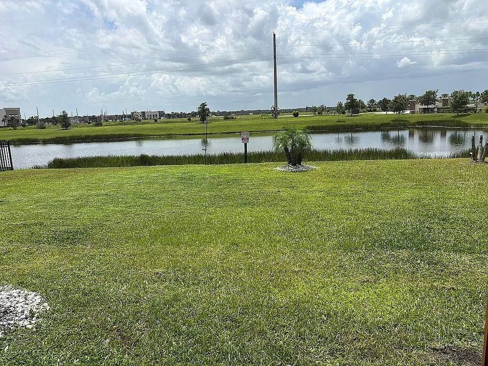 For Sale: $340,000 (4 beds, 2 baths, 1830 Square Feet)