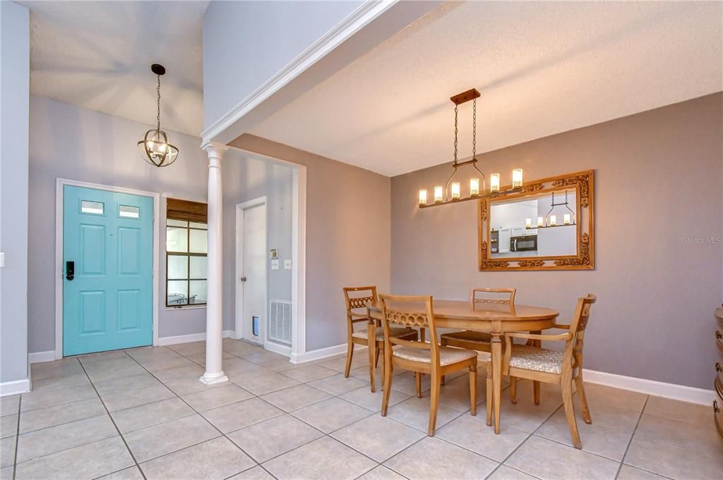 For Sale: $350,000 (3 beds, 2 baths, 1462 Square Feet)