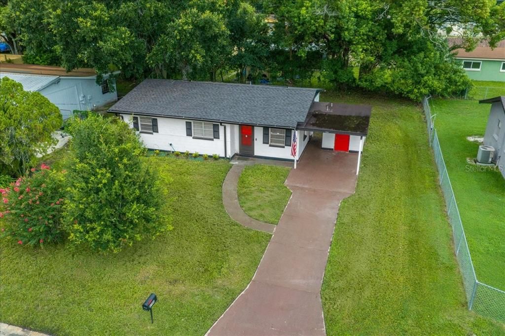 На продажу: $249,900 (3 спален, 1 ванн, 900 Квадратных фут)