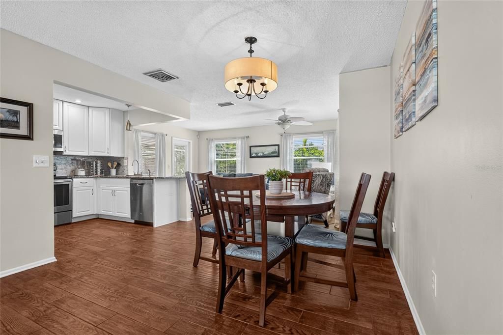 For Rent: $3,000 (3 beds, 2 baths, 1606 Square Feet)