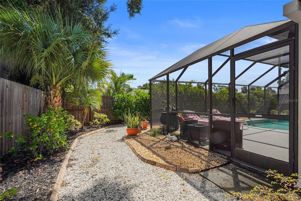 For Rent: $3,000 (3 beds, 2 baths, 1606 Square Feet)