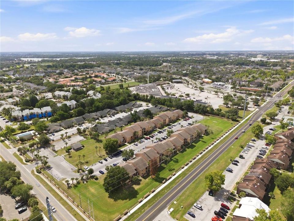 For Sale: $100,000 (2 beds, 2 baths, 934 Square Feet)