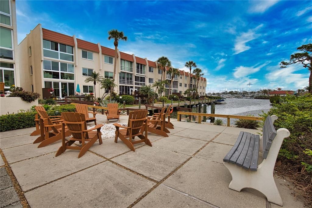 For Rent: $2,600 (2 beds, 2 baths, 1000 Square Feet)