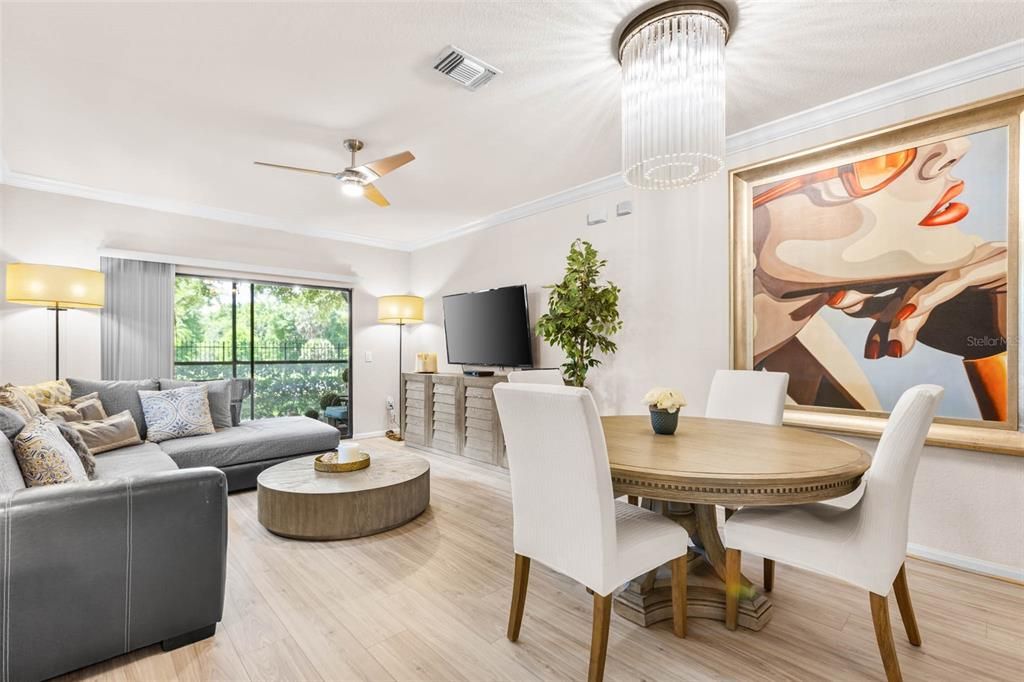 En Venta: $330,000 (2 camas, 2 baños, 1080 Pies cuadrados)