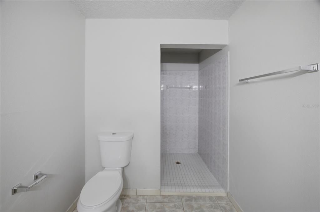 En Venta: $309,900 (3 camas, 2 baños, 1653 Pies cuadrados)