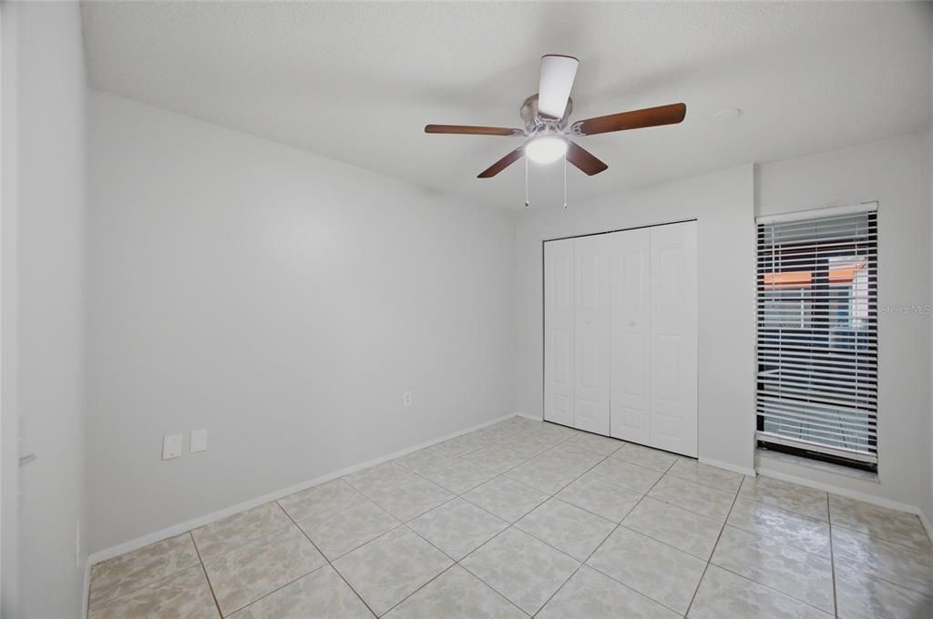 En Venta: $309,900 (3 camas, 2 baños, 1653 Pies cuadrados)