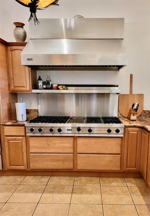 En Venta: $1,700,000 (5 camas, 4 baños, 3992 Pies cuadrados)