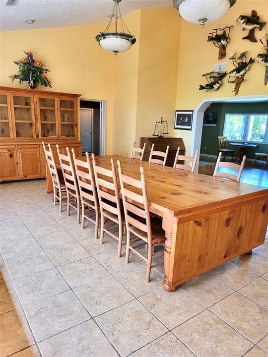 En Venta: $1,700,000 (5 camas, 4 baños, 3992 Pies cuadrados)