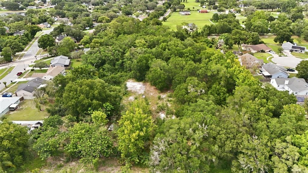 待售: $5,000,000 (9.94 acres)