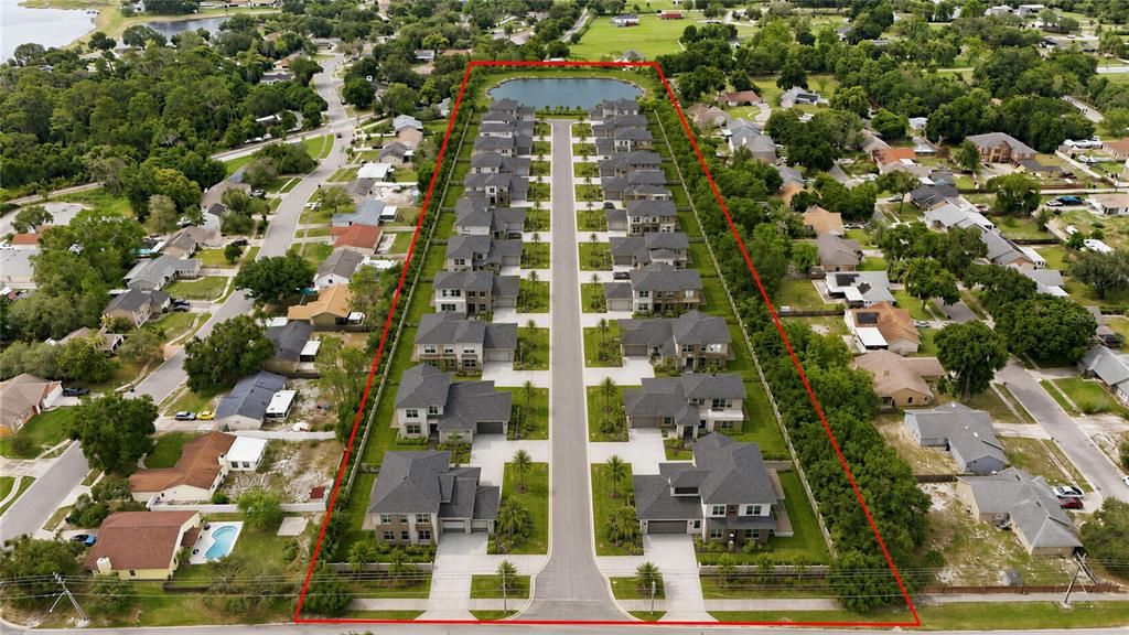 待售: $5,000,000 (9.94 acres)