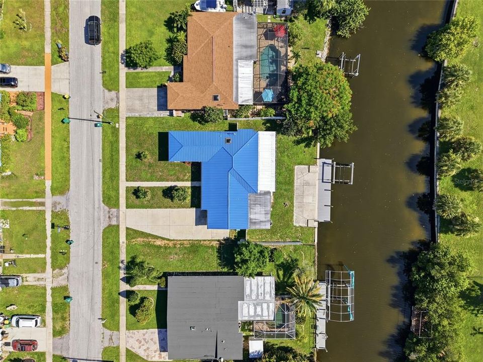 For Sale: $350,000 (3 beds, 2 baths, 1514 Square Feet)