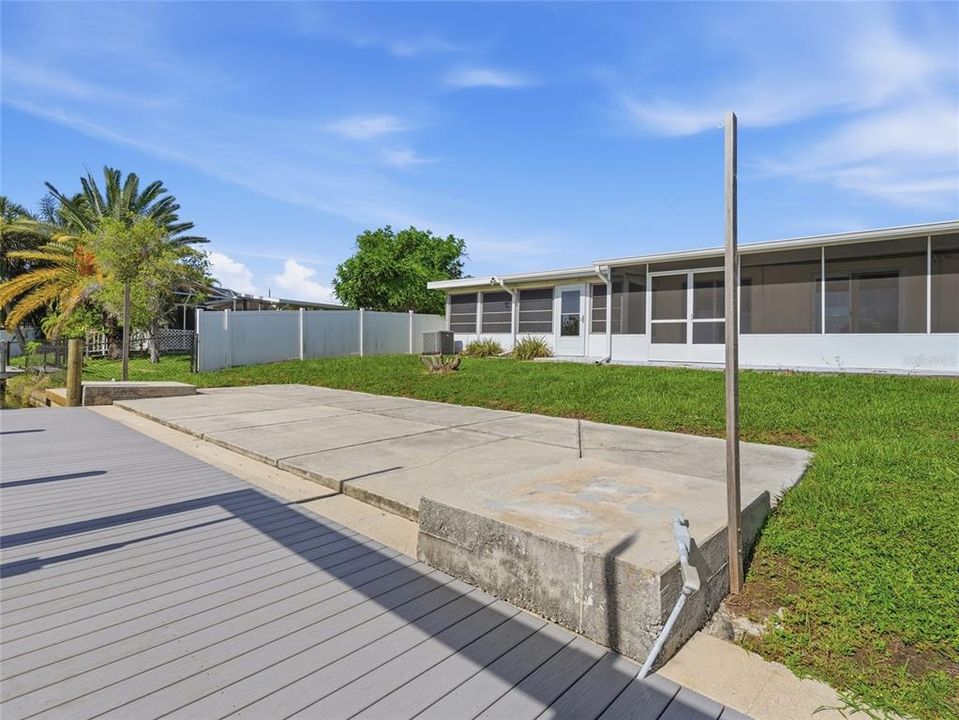 For Sale: $350,000 (3 beds, 2 baths, 1514 Square Feet)