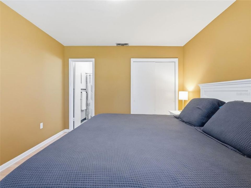For Sale: $350,000 (3 beds, 2 baths, 1514 Square Feet)