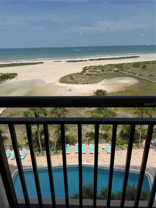 For Rent: $5,000 (2 beds, 2 baths, 1094 Square Feet)