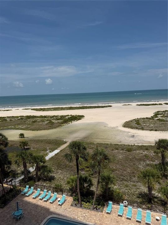 For Rent: $5,000 (2 beds, 2 baths, 1094 Square Feet)
