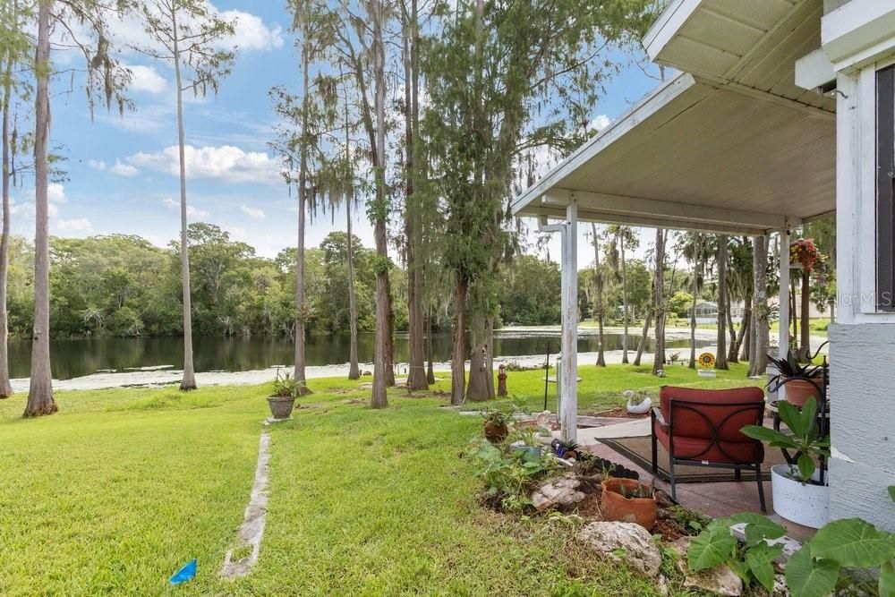 На продажу: $329,900 (3 спален, 2 ванн, 1818 Квадратных фут)