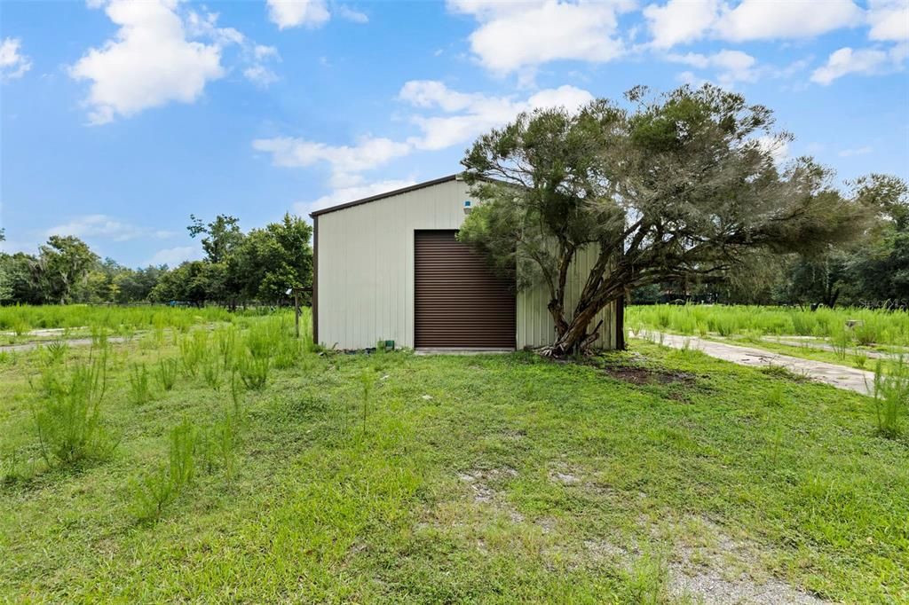 For Sale: $825,000 (10.60 acres)