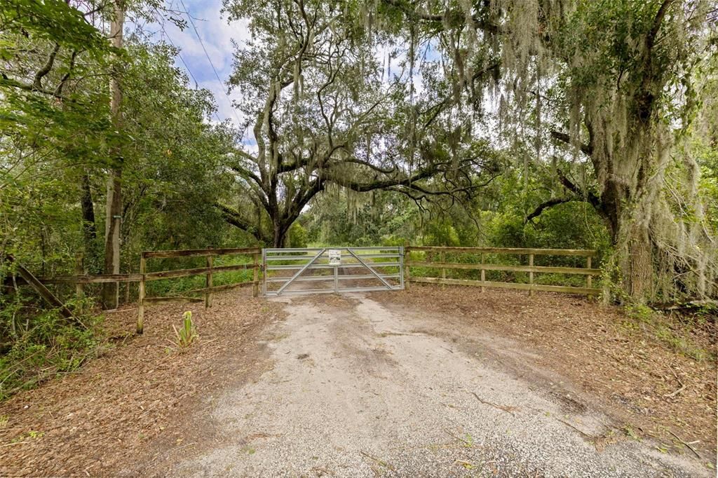 For Sale: $825,000 (10.60 acres)