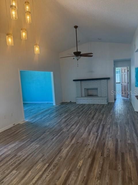 For Sale: $234,000 (3 beds, 2 baths, 1578 Square Feet)