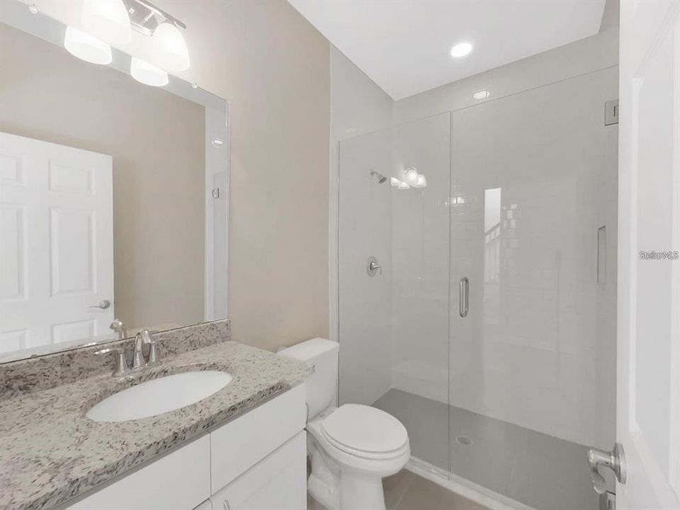 For Rent: $2,650 (3 beds, 2 baths, 1725 Square Feet)