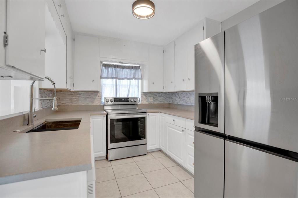 En Venta: $525,000 (3 camas, 2 baños, 1617 Pies cuadrados)