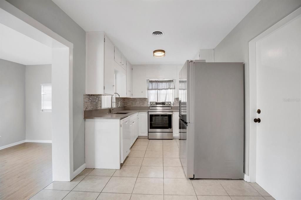 En Venta: $525,000 (3 camas, 2 baños, 1617 Pies cuadrados)