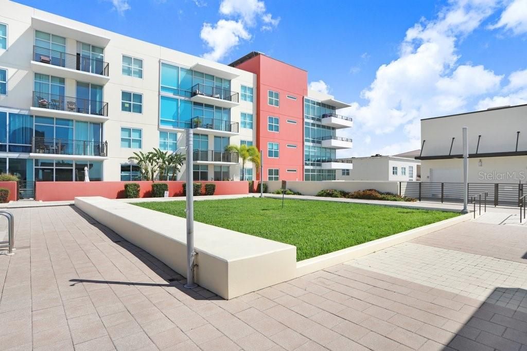 На продажу: $850,000 (2 спален, 2 ванн, 1599 Квадратных фут)