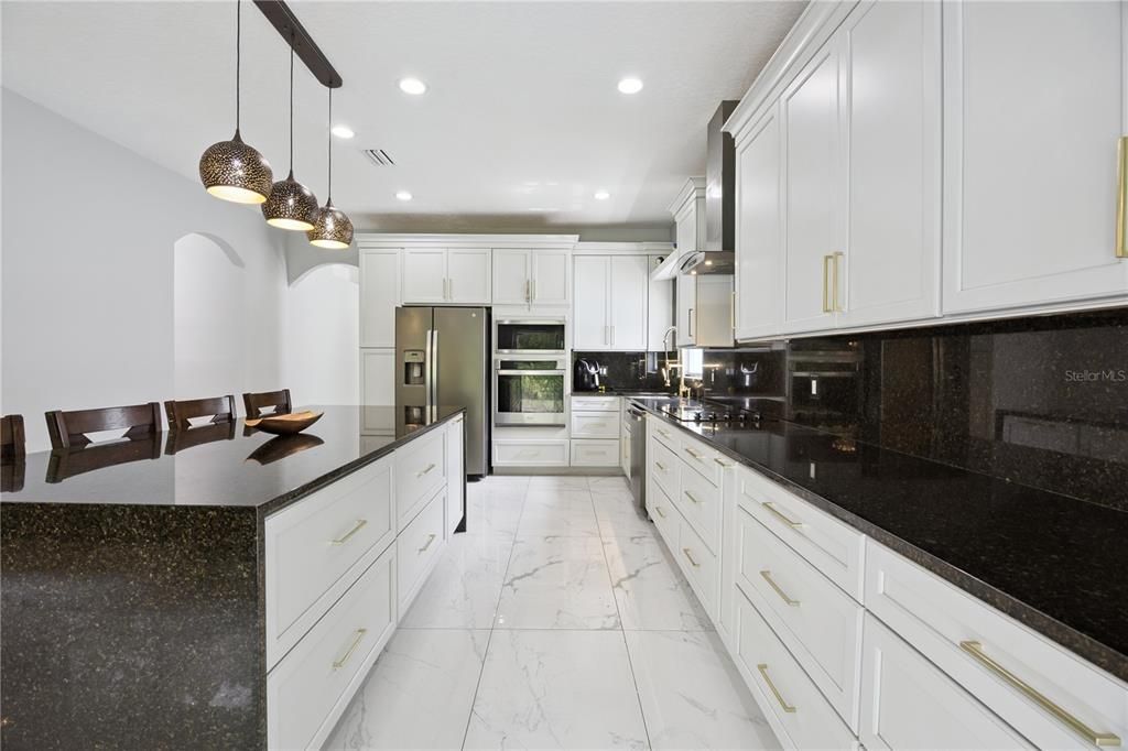 For Sale: $495,000 (3 beds, 2 baths, 2039 Square Feet)