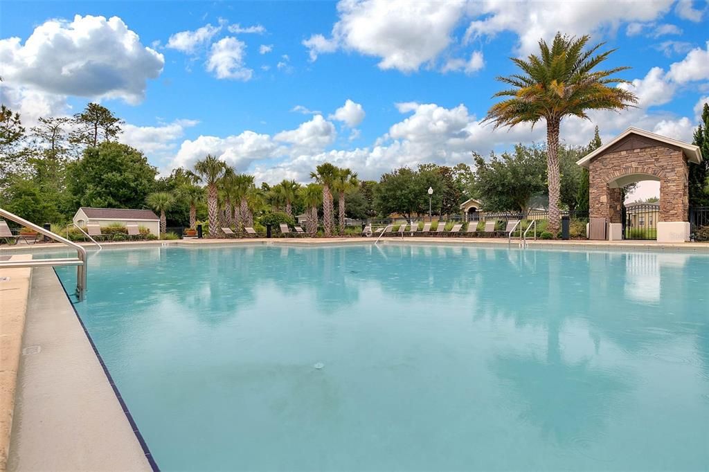 For Sale: $495,000 (3 beds, 2 baths, 2039 Square Feet)