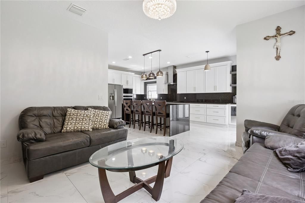 For Sale: $495,000 (3 beds, 2 baths, 2039 Square Feet)