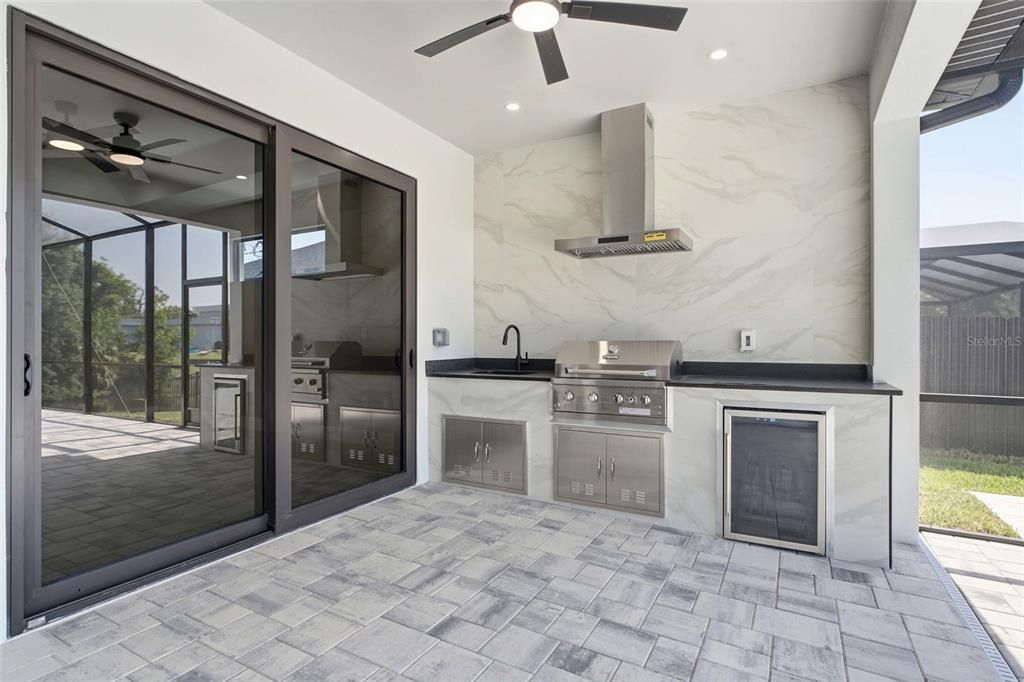 For Sale: $694,900 (3 beds, 3 baths, 2131 Square Feet)