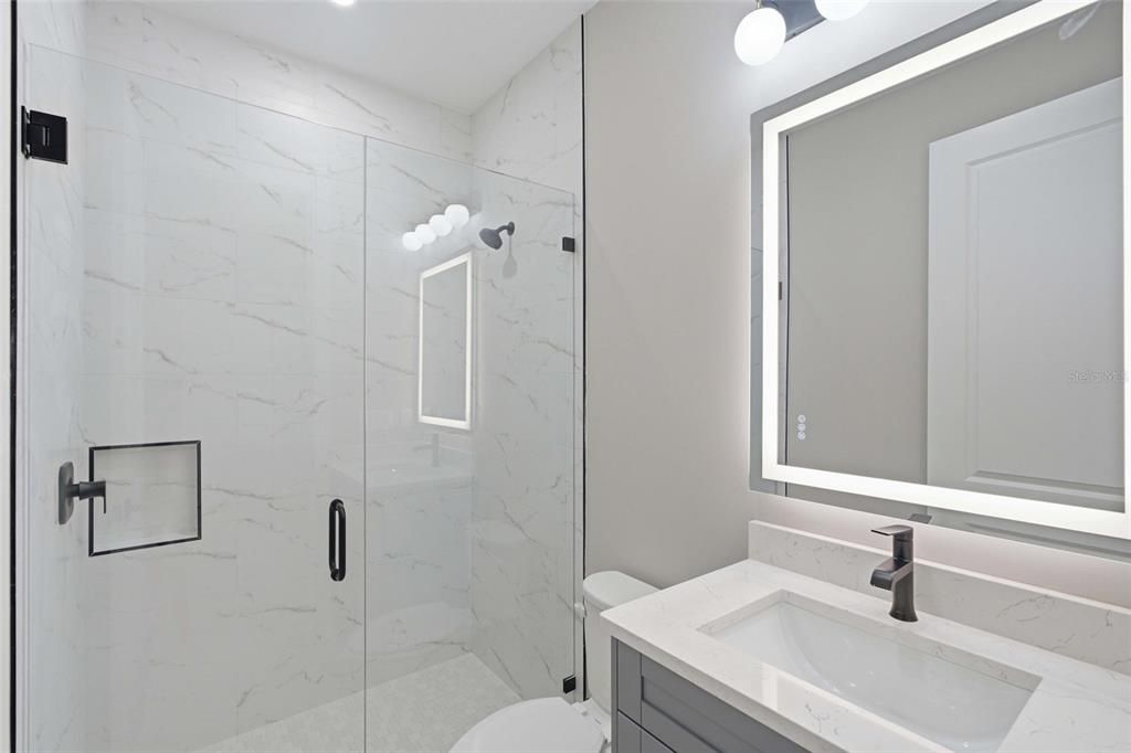 For Sale: $694,900 (3 beds, 3 baths, 2131 Square Feet)