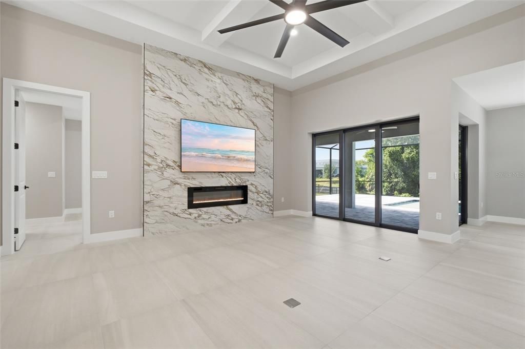For Sale: $694,900 (3 beds, 3 baths, 2131 Square Feet)