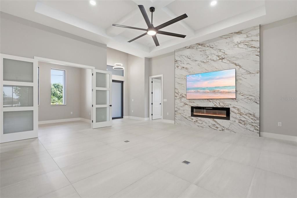 For Sale: $694,900 (3 beds, 3 baths, 2131 Square Feet)