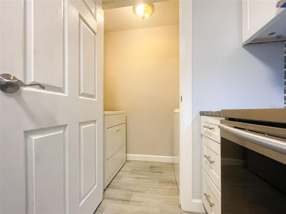 For Rent: $1,425 (1 beds, 1 baths, 525 Square Feet)