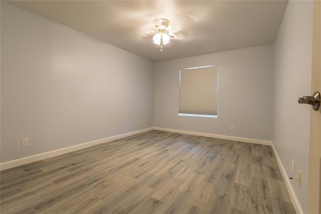 For Rent: $1,425 (1 beds, 1 baths, 525 Square Feet)