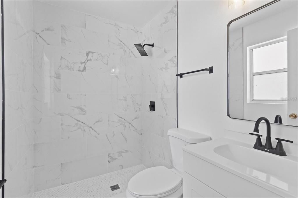 For Rent: $3,500 (3 beds, 2 baths, 1552 Square Feet)