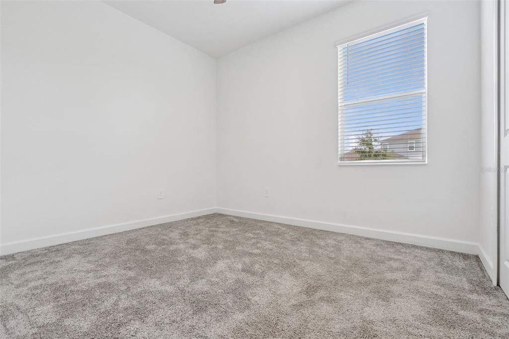 For Sale: $440,000 (4 beds, 3 baths, 2109 Square Feet)