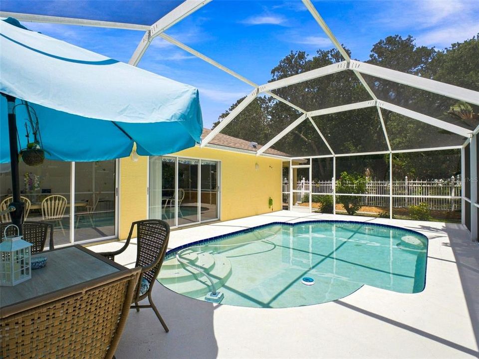 For Sale: $548,900 (4 beds, 4 baths, 1913 Square Feet)